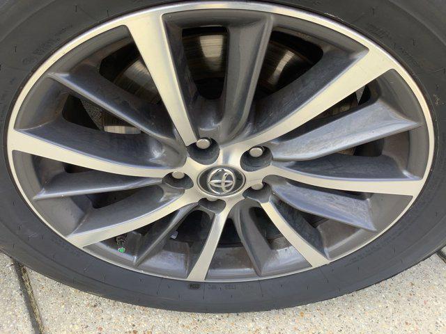 used 2017 Toyota Highlander car, priced at $16,566