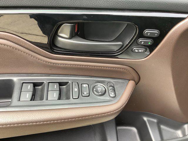 used 2025 Honda Odyssey car, priced at $46,766