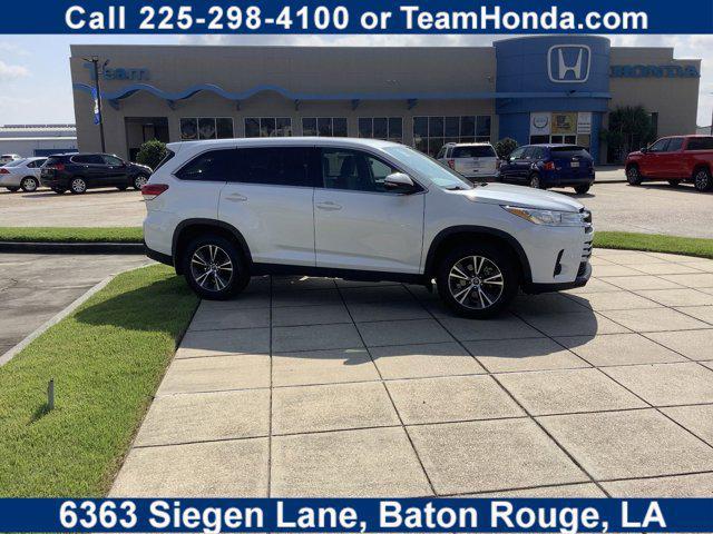 used 2019 Toyota Highlander car, priced at $26,166