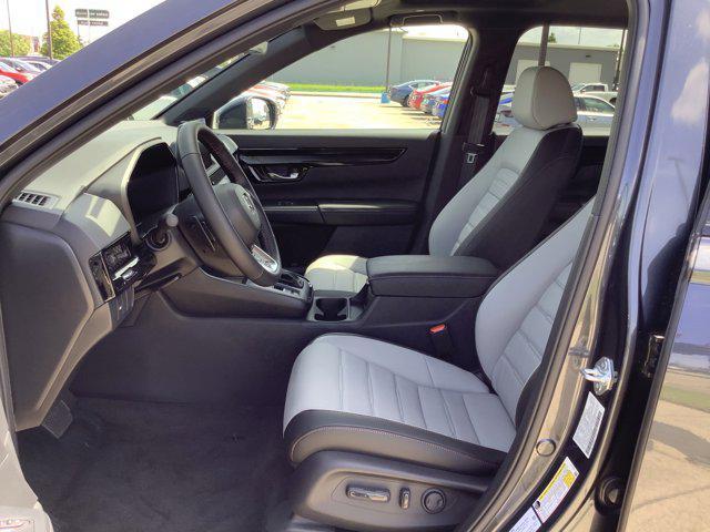 new 2026 Honda CR-V Hybrid car, priced at $43,645