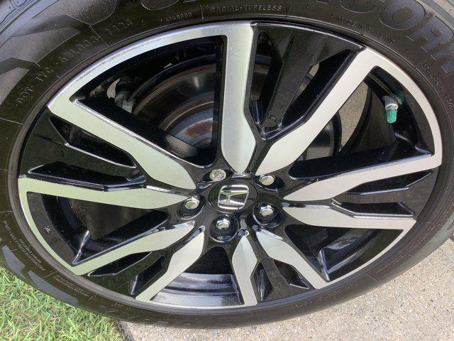 used 2022 Honda Pilot car, priced at $33,566
