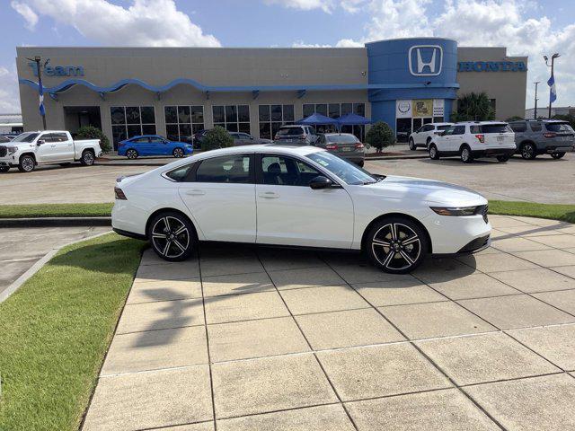 new 2025 Honda Accord Hybrid car