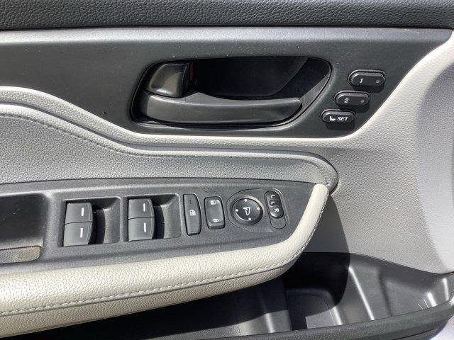 used 2022 Honda Odyssey car, priced at $27,966