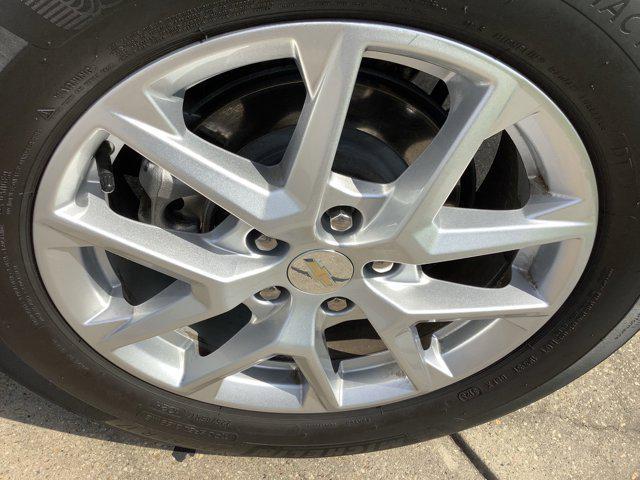 used 2024 Chevrolet Equinox car, priced at $21,566