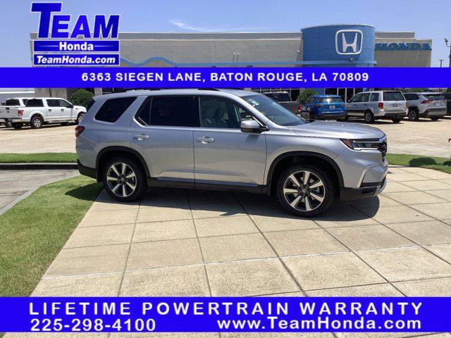 new 2025 Honda Pilot car, priced at $48,950