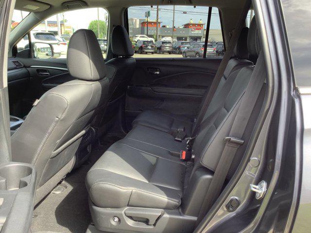 used 2022 Honda Pilot car, priced at $30,766
