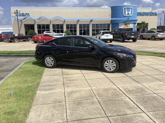 used 2025 Nissan Sentra car, priced at $20,966