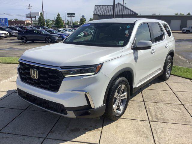 used 2025 Honda Pilot car, priced at $40,966