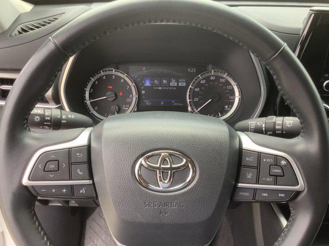 used 2023 Toyota Highlander car, priced at $39,766