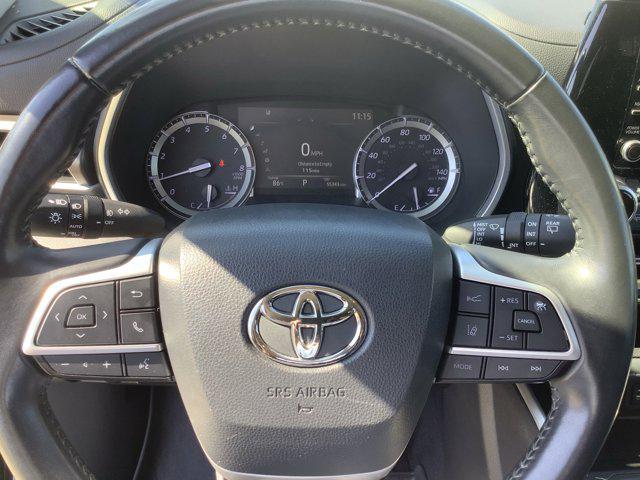 used 2022 Toyota Highlander car, priced at $32,933