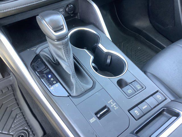 used 2022 Toyota Highlander car, priced at $32,933