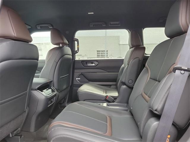 new 2025 Nissan Armada car