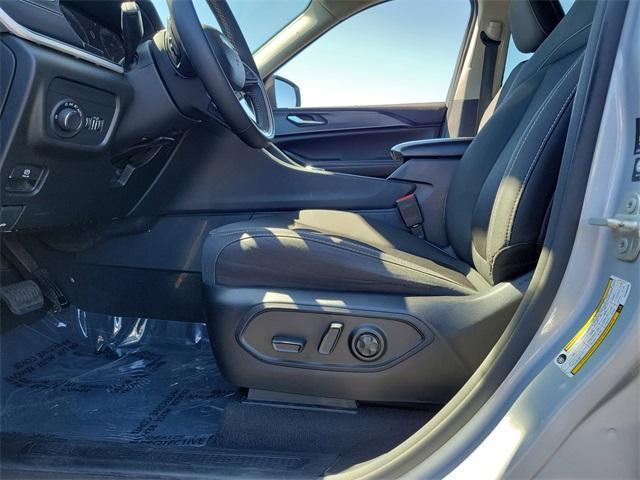 used 2023 Jeep Grand Cherokee car, priced at $25,834