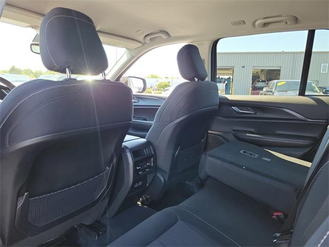 used 2023 Jeep Grand Cherokee car, priced at $25,834