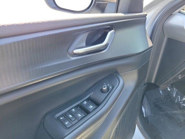 used 2023 Jeep Grand Cherokee car, priced at $25,834