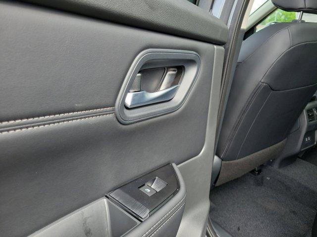 new 2025 Nissan Rogue car