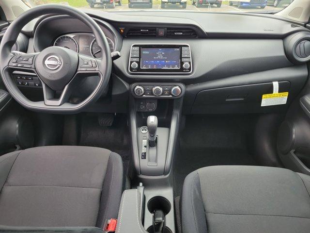 new 2025 Nissan Kicks car