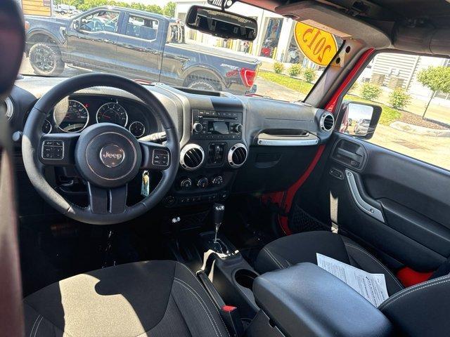 used 2015 Jeep Wrangler Unlimited car, priced at $26,195