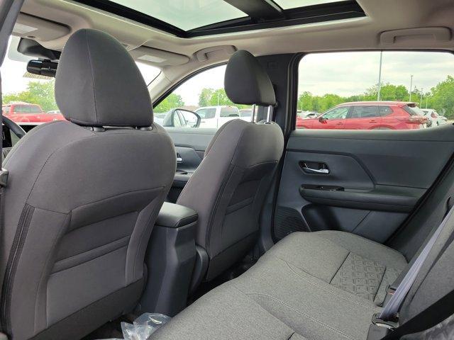 new 2025 Nissan Kicks car