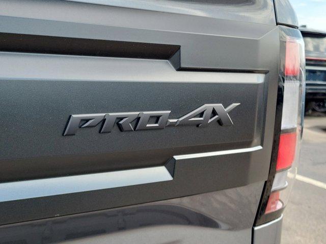 new 2025 Nissan Frontier car