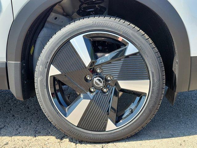 new 2025 Nissan Kicks car