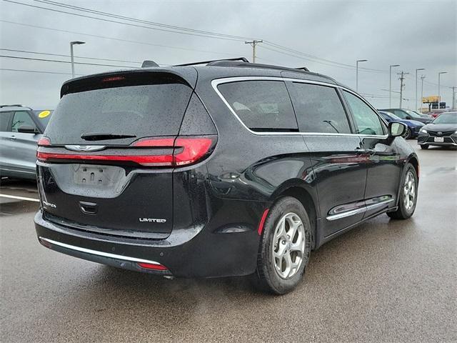 used 2023 Chrysler Pacifica car, priced at $29,297