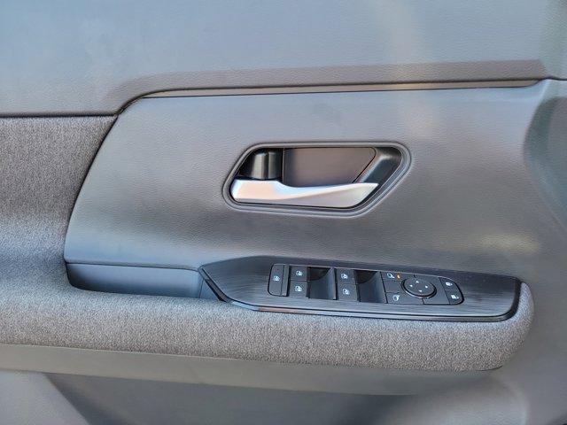 new 2025 Nissan Kicks car