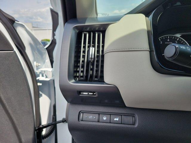 new 2025 Nissan Pathfinder car