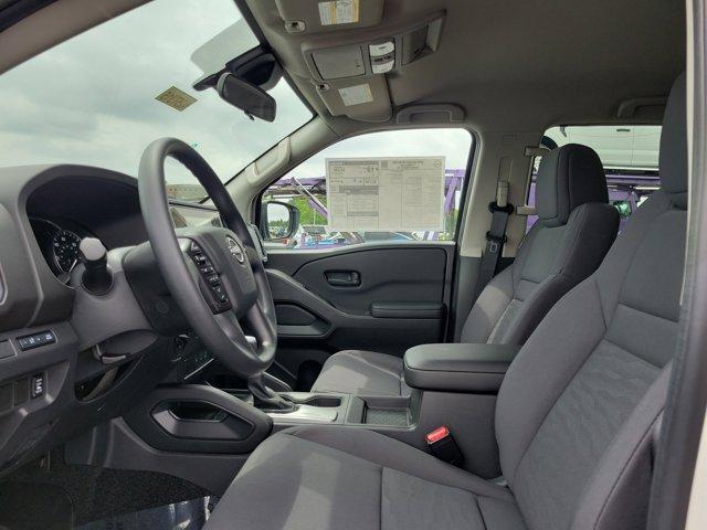 new 2025 Nissan Frontier car