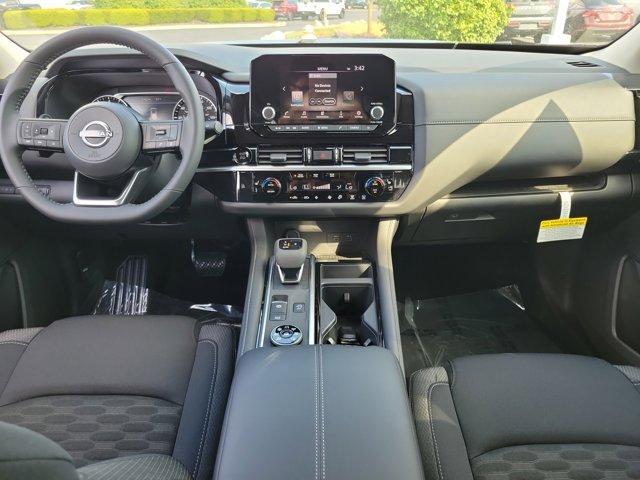 new 2025 Nissan Pathfinder car