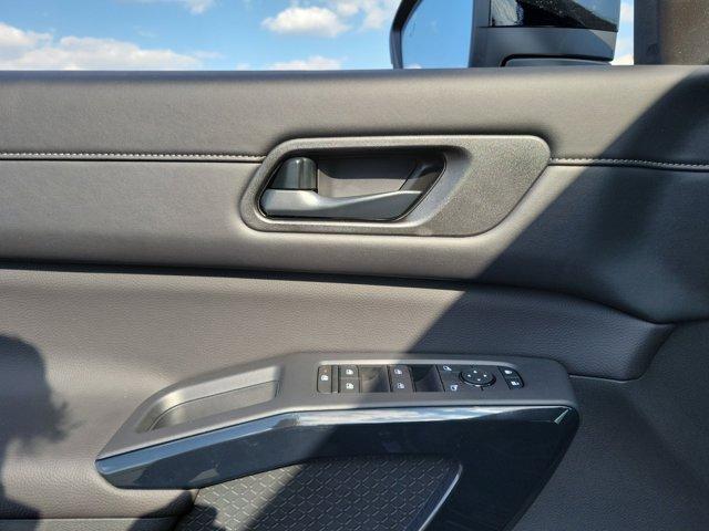 new 2025 Nissan Pathfinder car