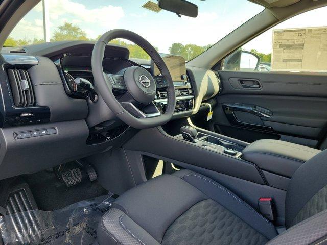 new 2025 Nissan Pathfinder car