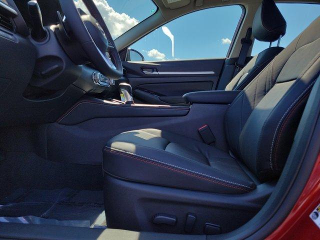 new 2025 Nissan Altima car