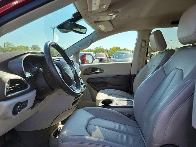 used 2021 Chrysler Pacifica car, priced at $20,995