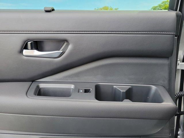 new 2025 Nissan Pathfinder car