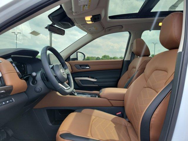 new 2025 Nissan Pathfinder car