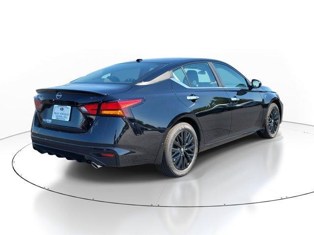 new 2025 Nissan Altima car