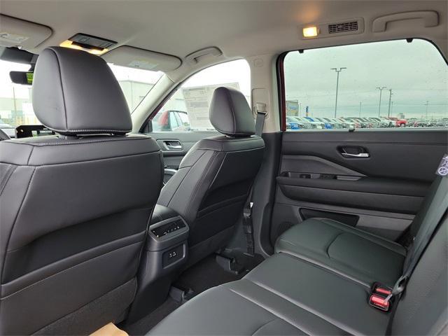 new 2025 Nissan Pathfinder car