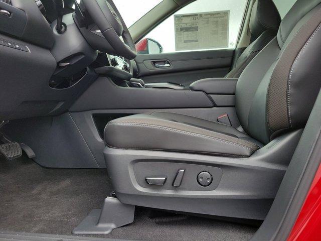 used 2025 Nissan Pathfinder car, priced at $47,995