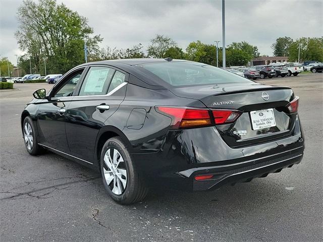 new 2025 Nissan Altima car