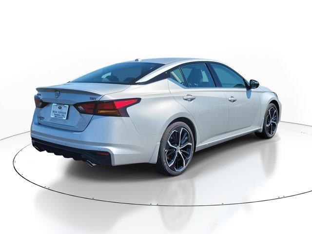 new 2025 Nissan Altima car