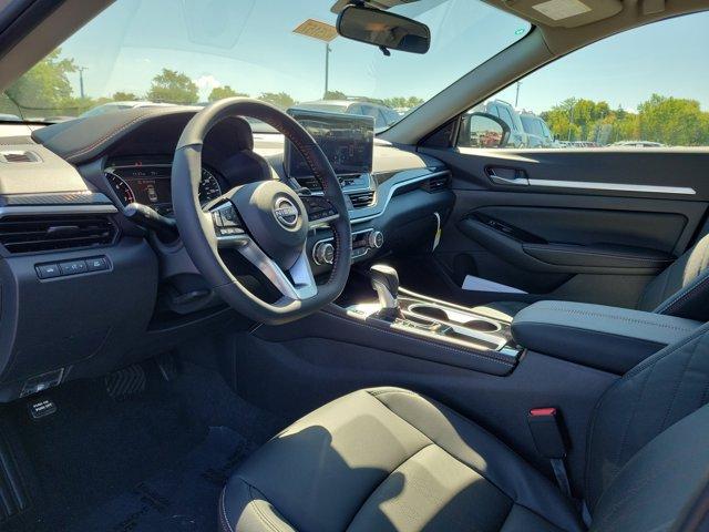 new 2025 Nissan Altima car