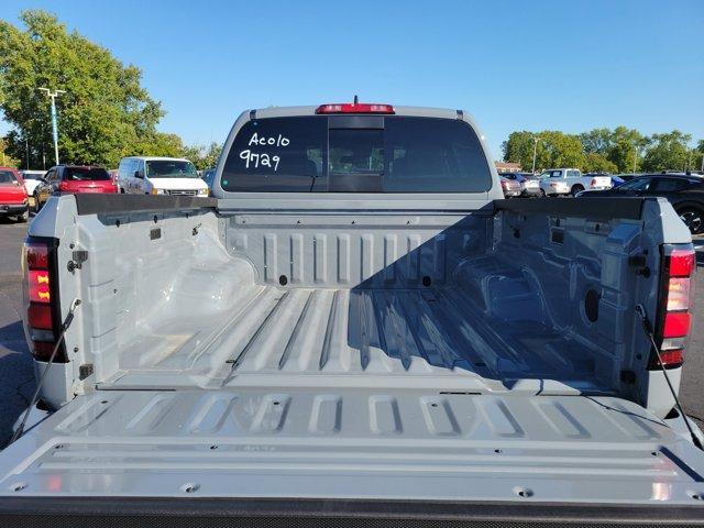 new 2025 Nissan Frontier car