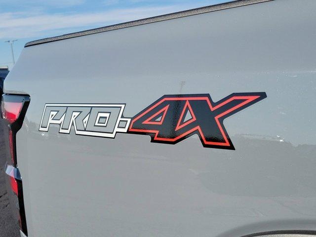 new 2025 Nissan Frontier car