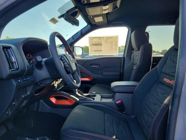 new 2025 Nissan Frontier car