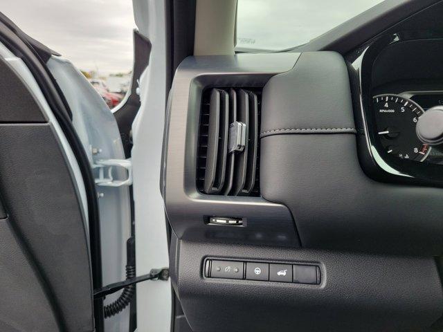 new 2025 Nissan Pathfinder car