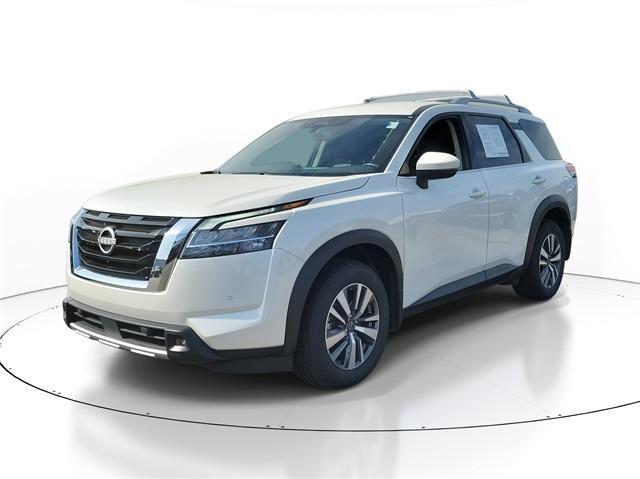 used 2023 Nissan Pathfinder car, priced at $34,965