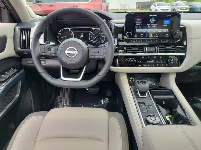 new 2025 Nissan Pathfinder car