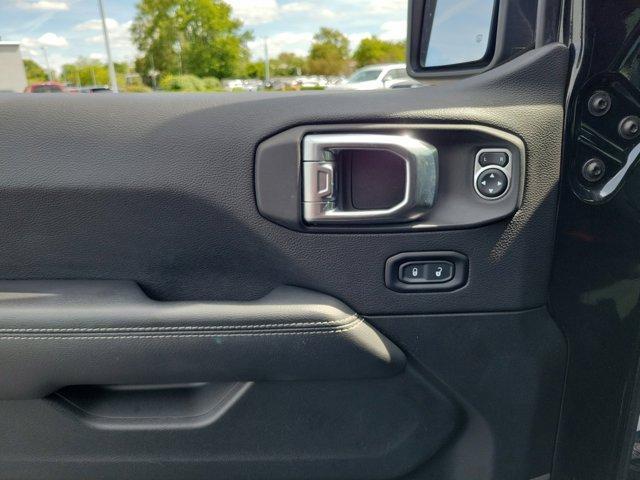 used 2023 Jeep Gladiator car, priced at $33,815