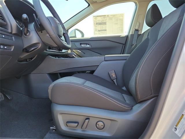 new 2025 Nissan Rogue car